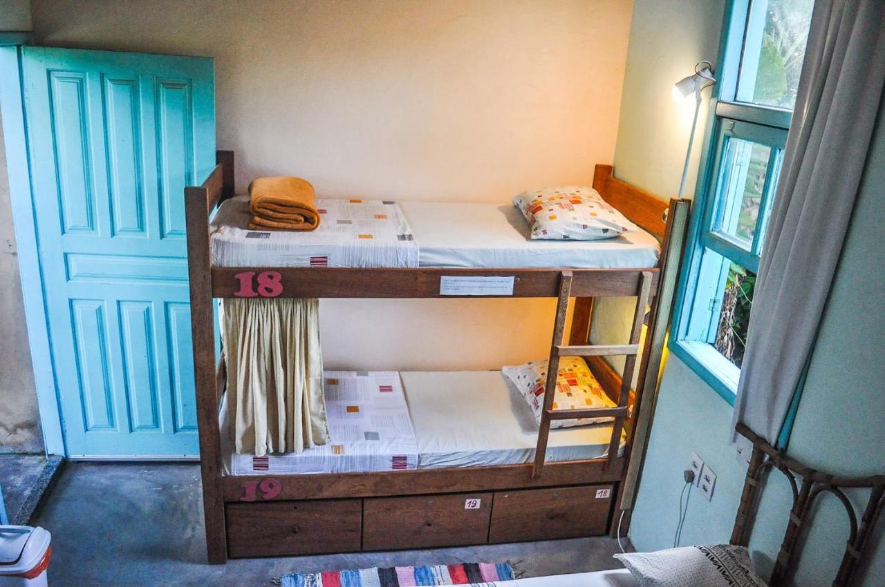 Paikea Hostel Praia Do Rosa Exteriör bild