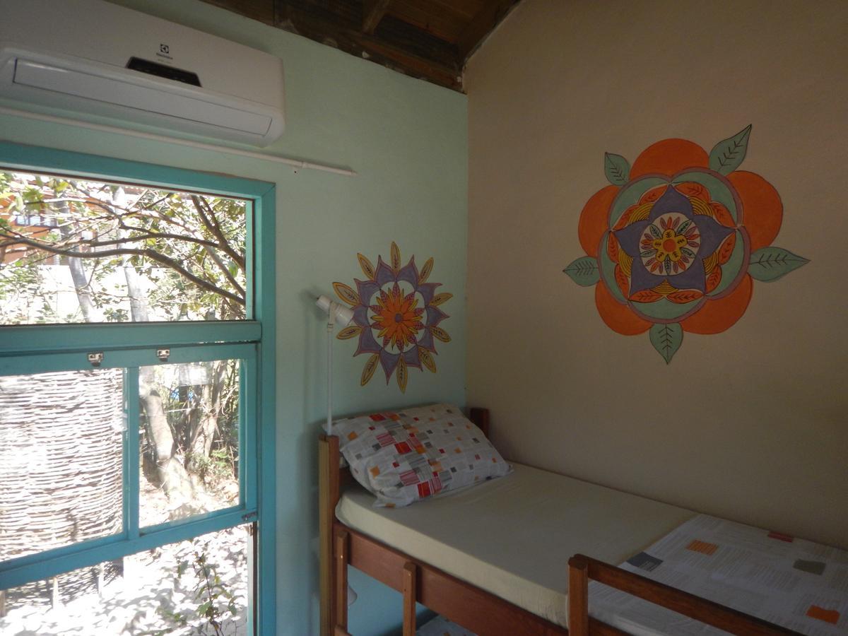 Paikea Hostel Praia Do Rosa Exteriör bild